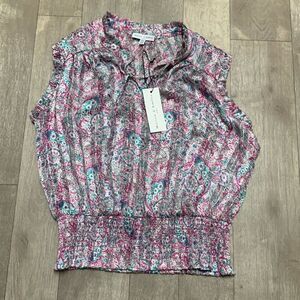NWT Maison D’Amelie Paisley Smocked Ruffled Sleeveless V-Neck Tie‎ Up Top Shirt